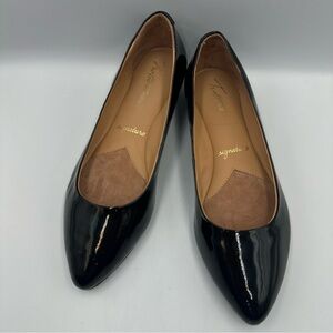 Trotters Estee Black Patent Leather Ballet Flat Womens Size 8.5W Slip On Cushion